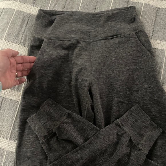 📍SOLD📍Lululemon track style pants - Picture 4 of 5